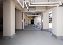 　１階　開放廊下